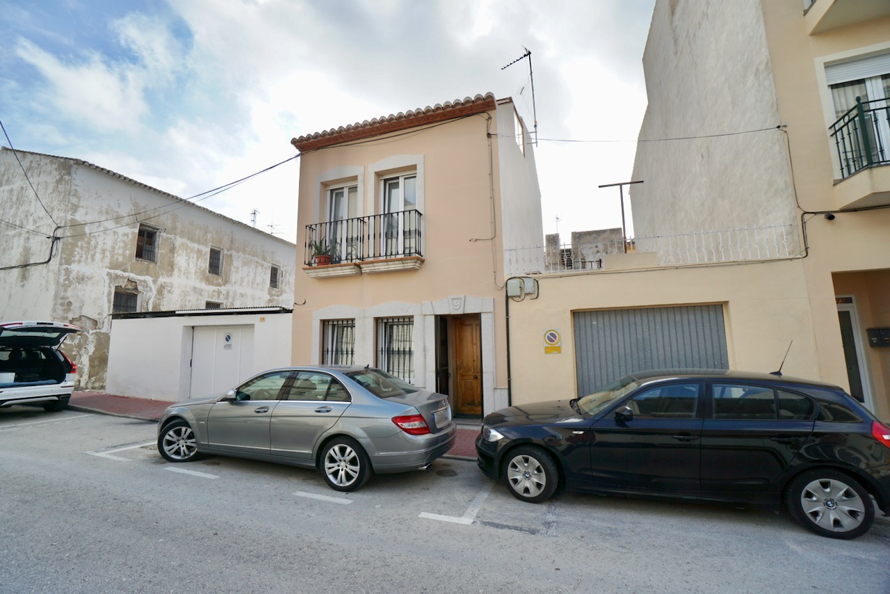 Townhouse For Sale in Teulada, Alicante (Costa Blanca)